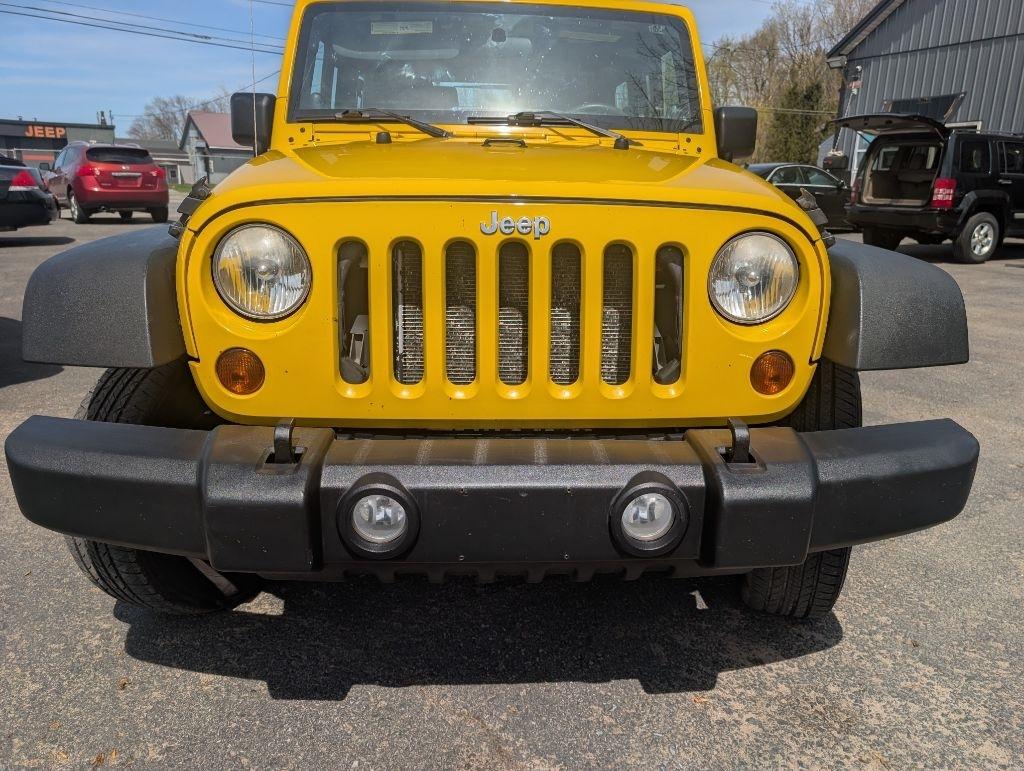 Jeep Wrangler 4WD 2dr Sport 2011