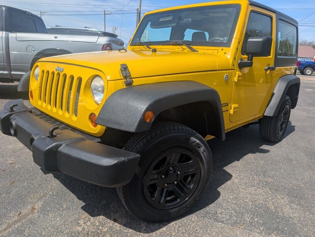 Jeep Wrangler 4WD 2dr Sport 2011