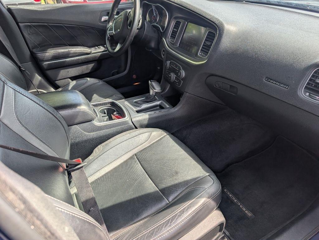 Dodge Charger 4dr Sdn SXT AWD 2015