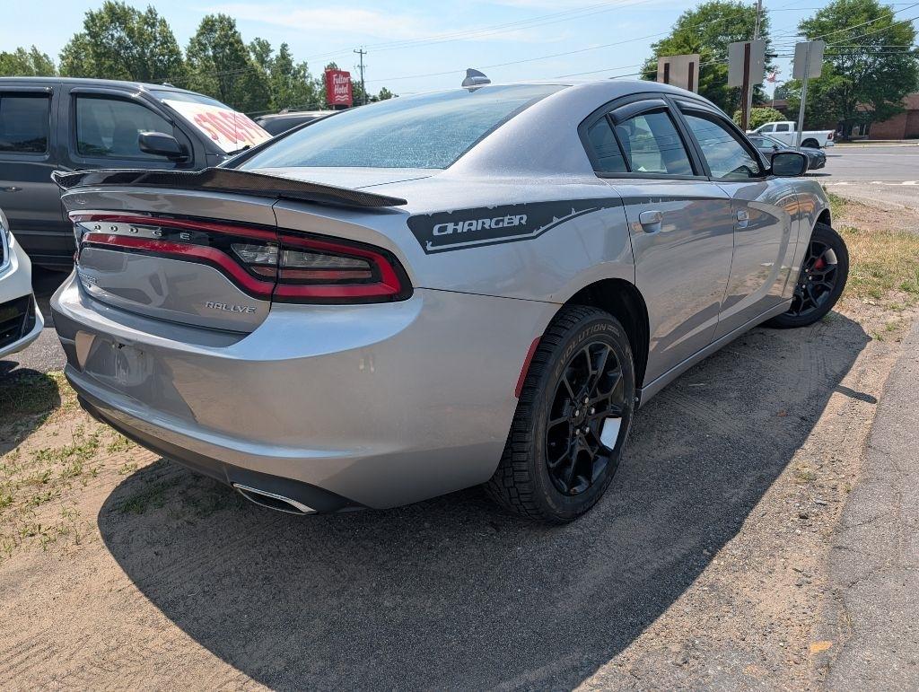 Dodge Charger 4dr Sdn SXT AWD 2015
