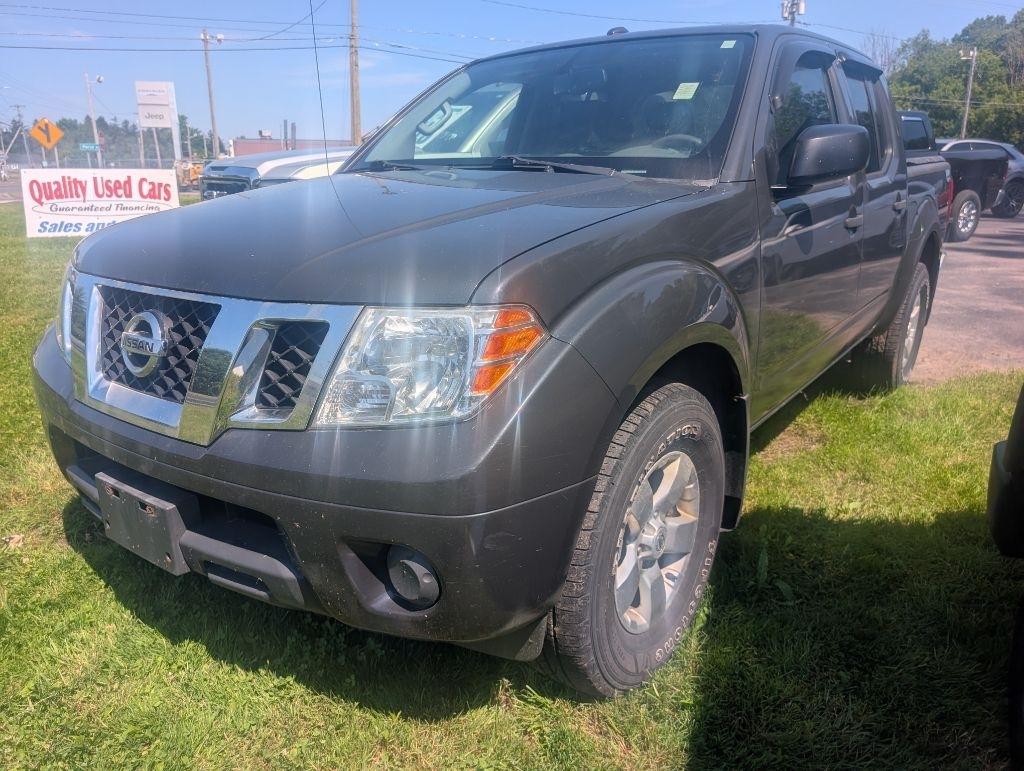 Nissan Frontier 4WD Crew Cab SWB Auto SV 2012