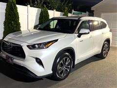 2020 Toyota Highlander Hybrid 