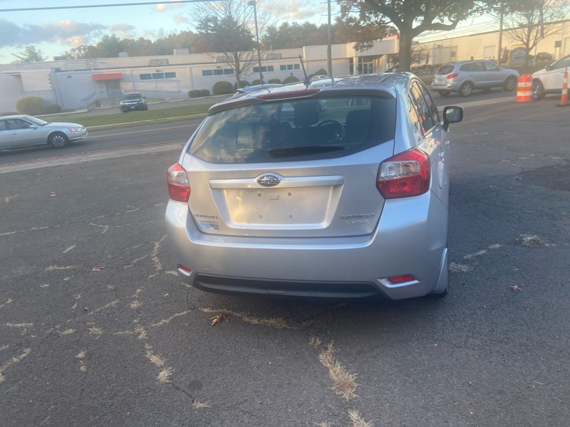 Subaru Impreza 2.0i Premium 5-Door w/All Weather Package 2014