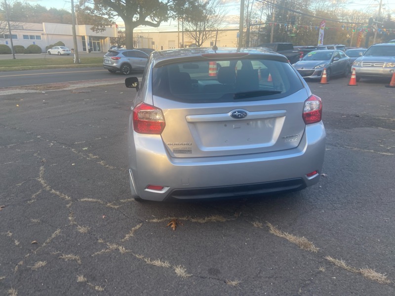 Subaru Impreza 2.0i Premium 5-Door w/All Weather Package 2014