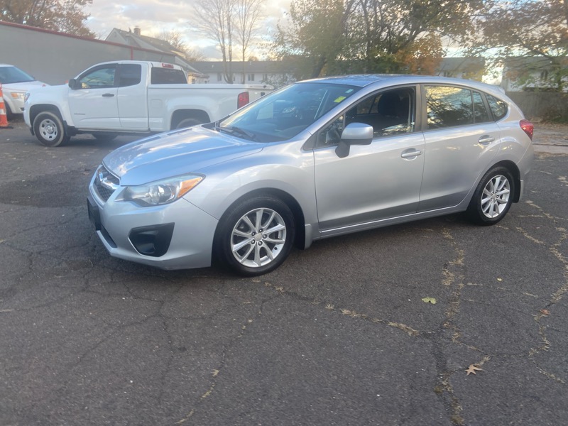 Subaru Impreza 2.0i Premium 5-Door w/All Weather Package 2014