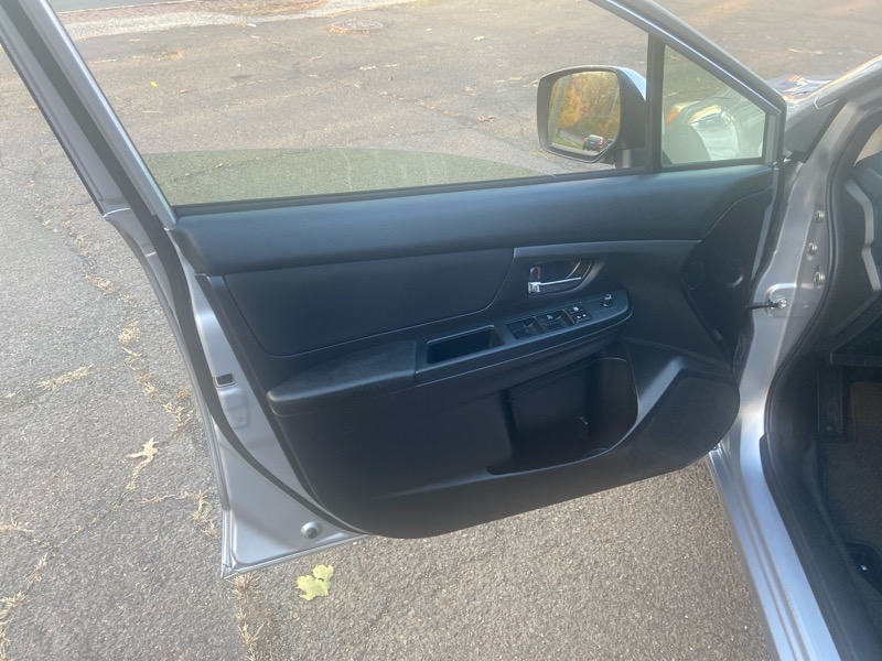 Subaru Impreza 2.0i Premium 5-Door w/All Weather Package 2014