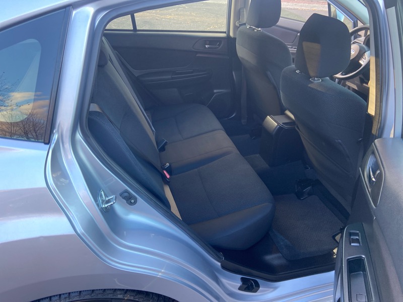 Subaru Impreza 2.0i Premium 5-Door w/All Weather Package 2014