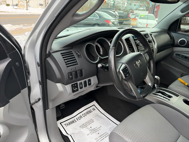 Toyota Tacoma Double Cab Long Bed V6 Auto 4WD 2012