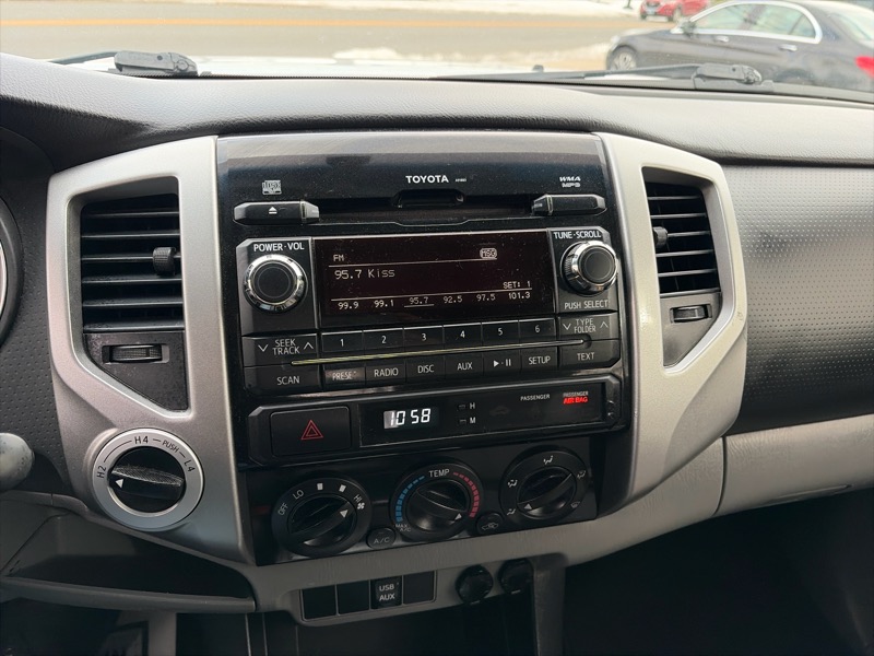 Toyota Tacoma Double Cab Long Bed V6 Auto 4WD 2012