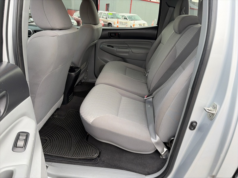 Toyota Tacoma Double Cab Long Bed V6 Auto 4WD 2012