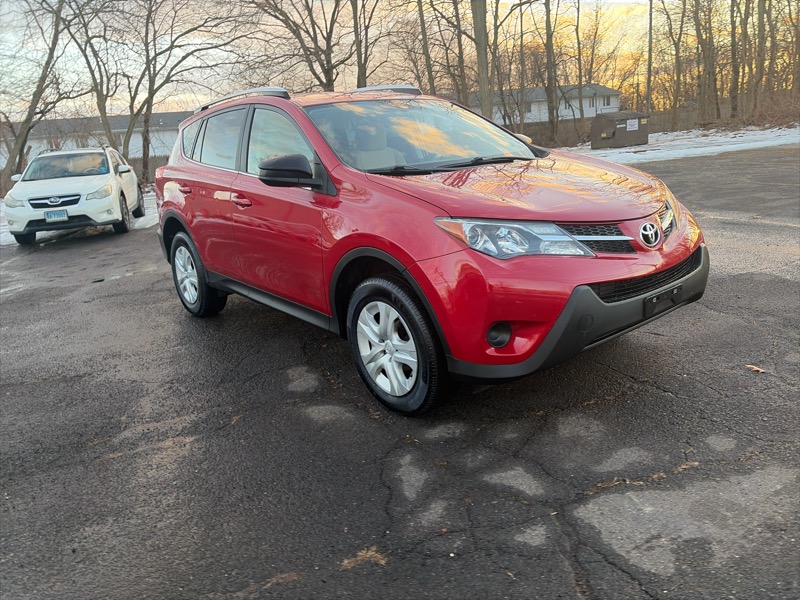 Toyota RAV4 LE AWD 2013