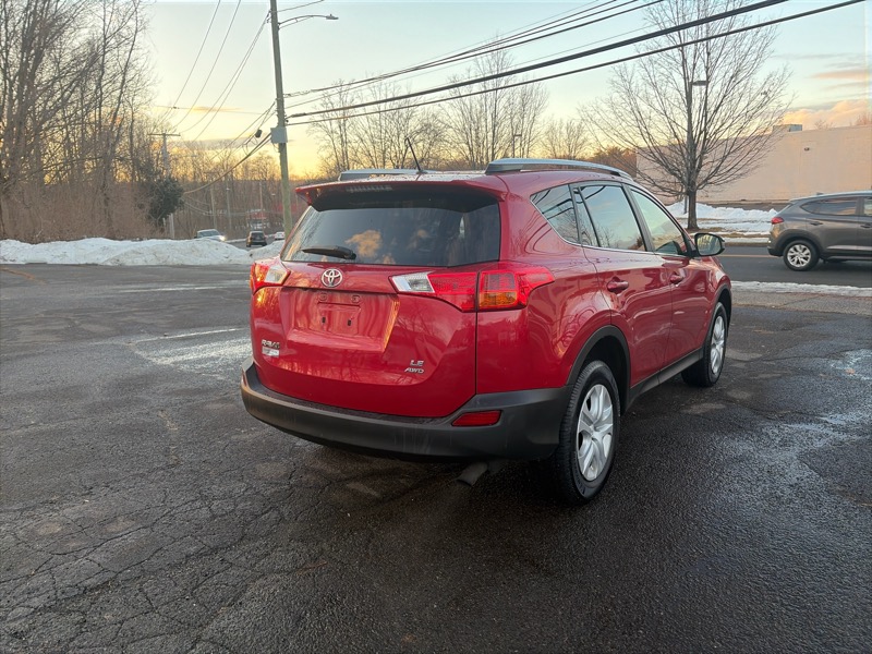 Toyota RAV4 LE AWD 2013