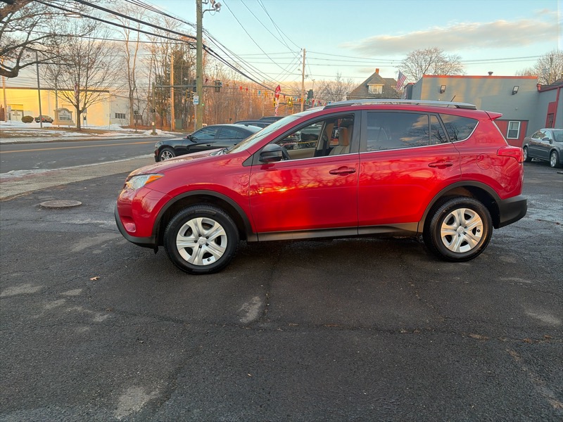Toyota RAV4 LE AWD 2013