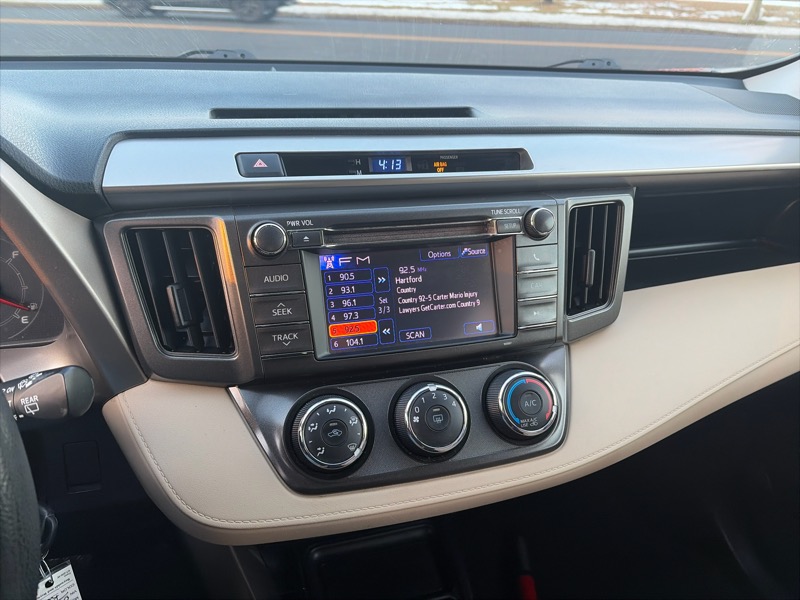 Toyota RAV4 LE AWD 2013