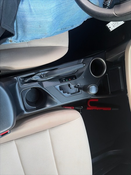 Toyota RAV4 LE AWD 2013