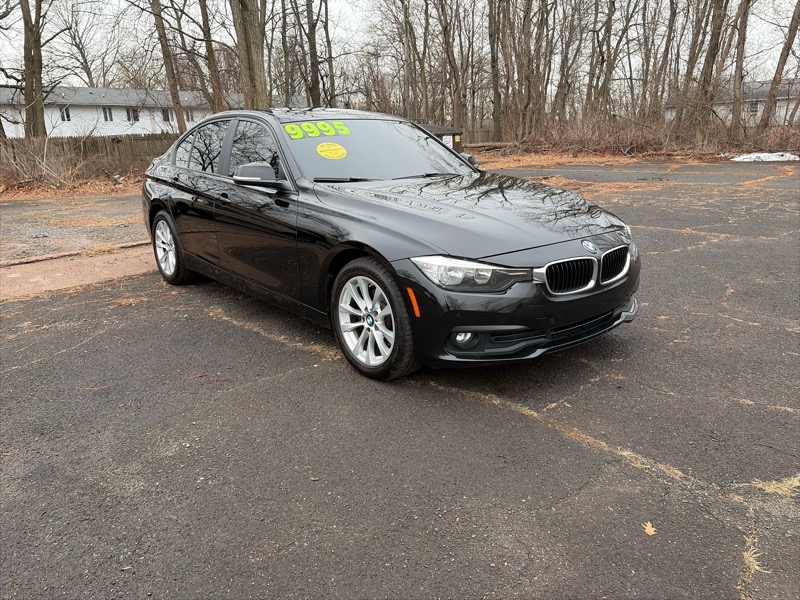 2017 BMW 3-Series 320i xDrive Sedan