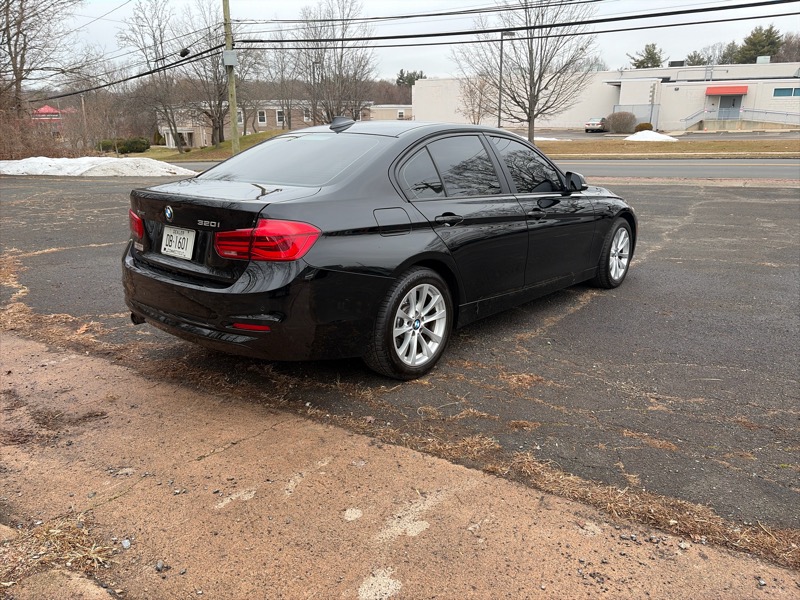 BMW 3-Series 320i xDrive Sedan 2017