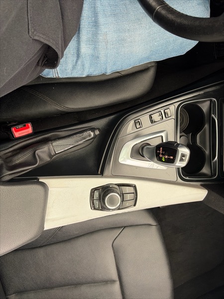 BMW 3-Series 320i xDrive Sedan 2017