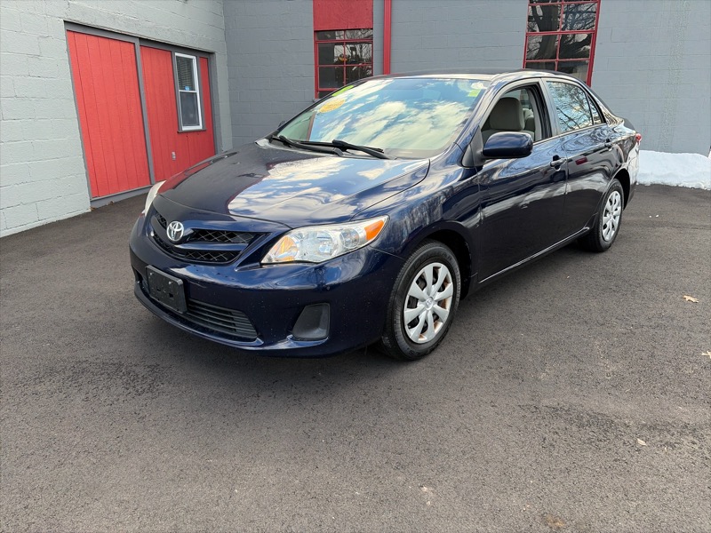 2011 Toyota Corolla LE 4-Speed AT