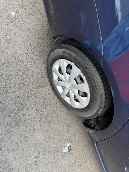 Toyota Corolla LE 4-Speed AT 2011