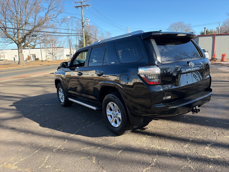 Toyota 4Runner SR5 4WD 2016