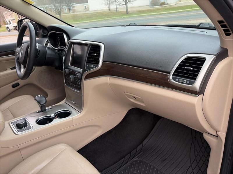 Jeep Grand Cherokee Limited 4WD 2015