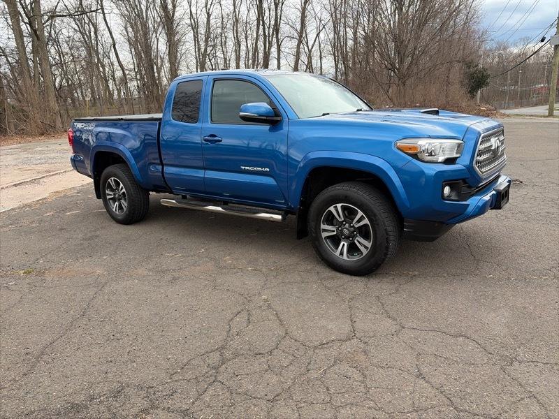 Toyota Tacoma  2016