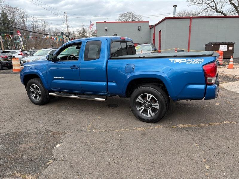 Toyota Tacoma  2016