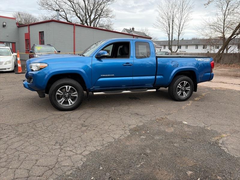 Toyota Tacoma  2016