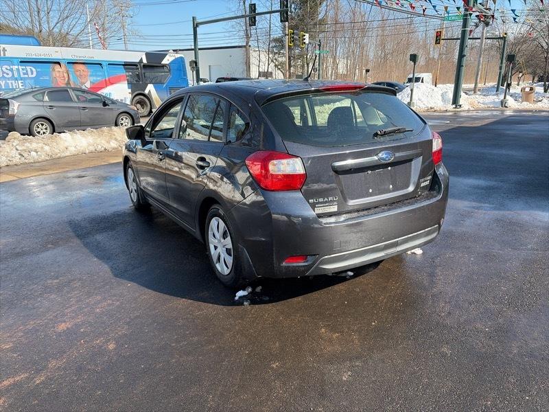 Subaru Impreza 2.0i PZEV CVT 5-Door 2015