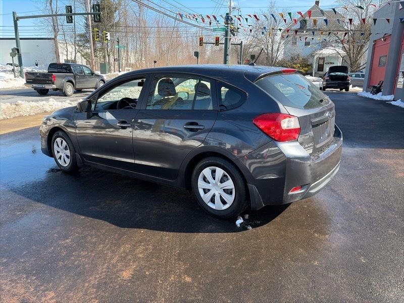 Subaru Impreza 2.0i PZEV CVT 5-Door 2015