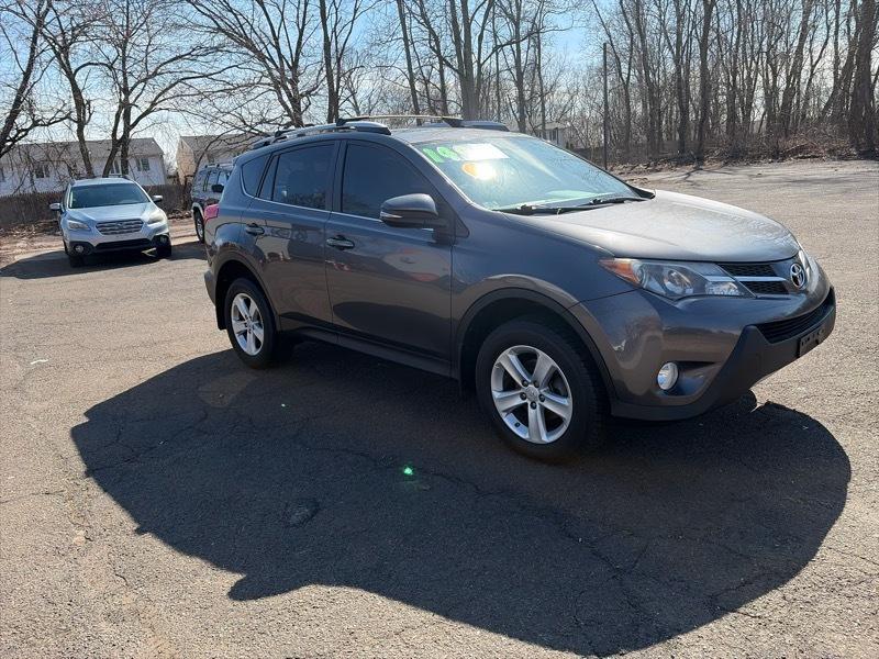 Toyota RAV4 XLE AWD 2014