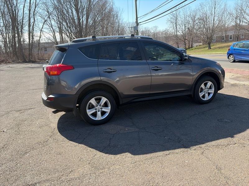 Toyota RAV4 XLE AWD 2014