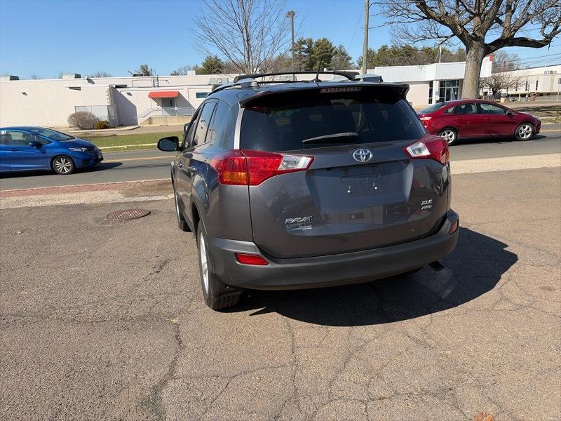 Toyota RAV4 XLE AWD 2014
