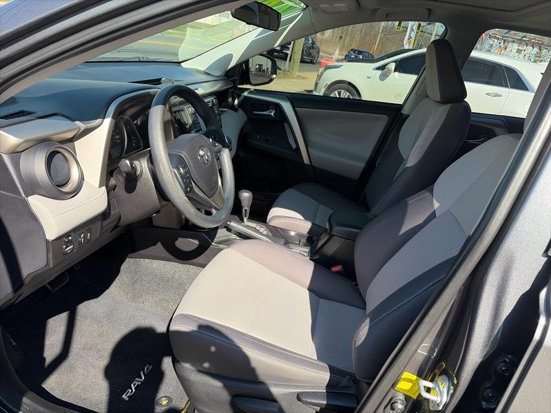 Toyota RAV4 XLE AWD 2014