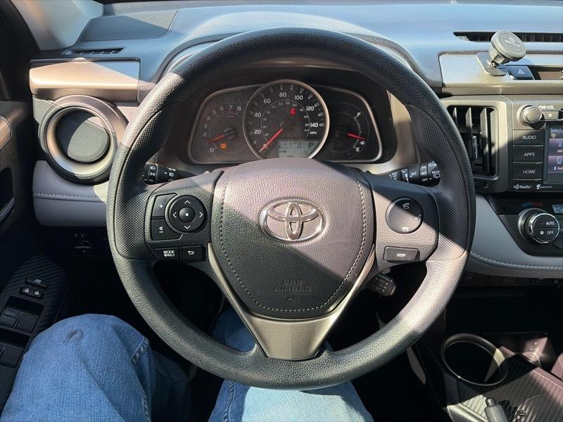 Toyota RAV4 XLE AWD 2014
