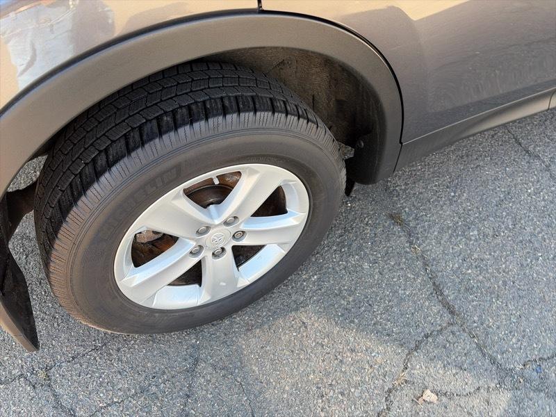 Toyota RAV4 XLE AWD 2014