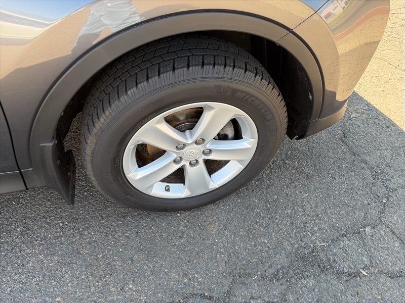 Toyota RAV4 XLE AWD 2014