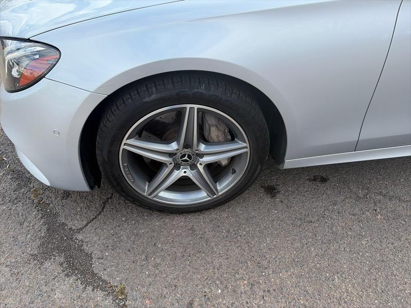 Mercedes-Benz E-Class E300 Luxury 4MATIC Sedan 2017