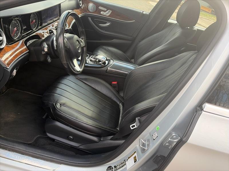 Mercedes-Benz E-Class E300 Luxury 4MATIC Sedan 2017