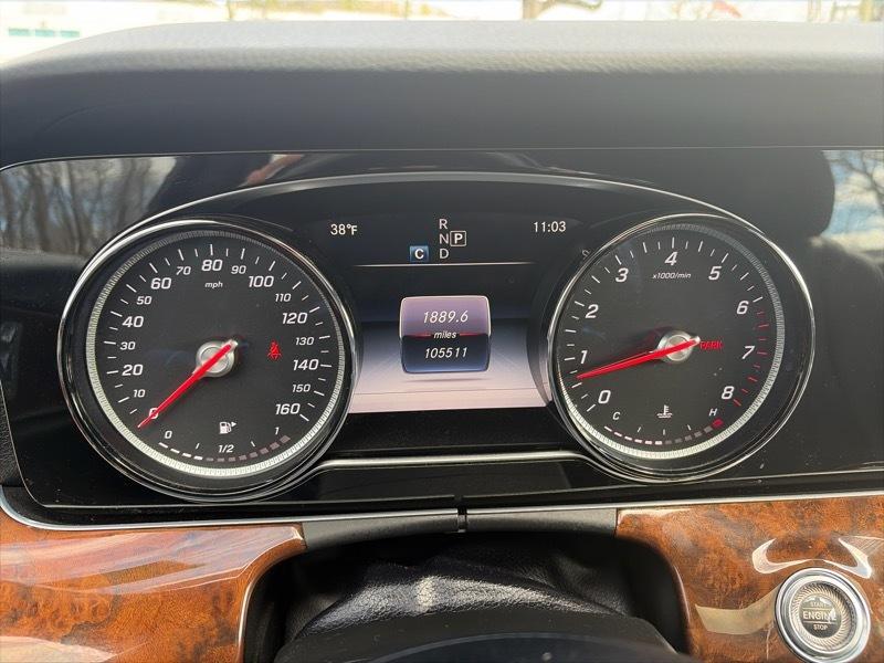 Mercedes-Benz E-Class E300 Luxury 4MATIC Sedan 2017