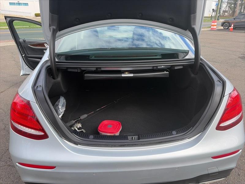 Mercedes-Benz E-Class E300 Luxury 4MATIC Sedan 2017