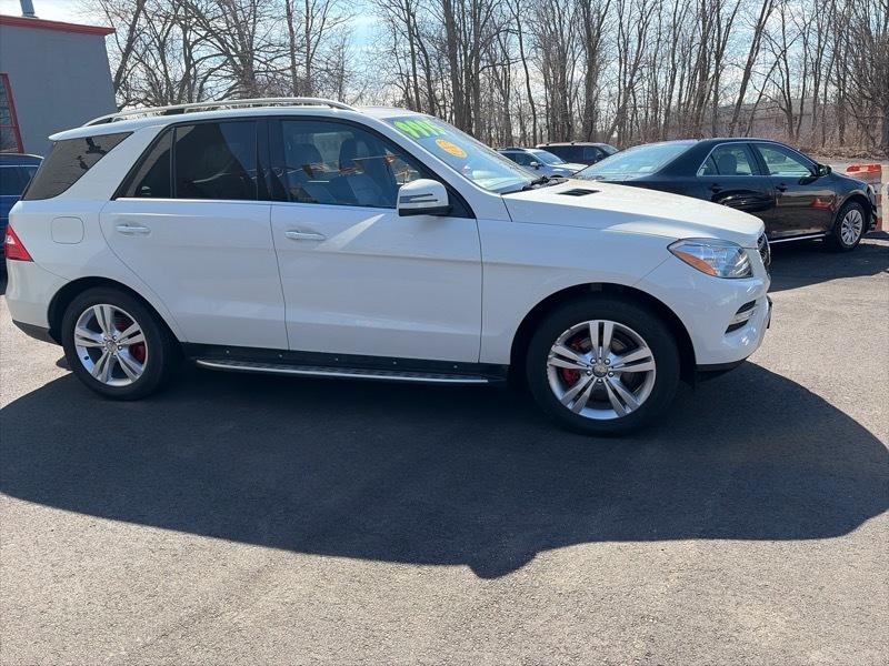 Mercedes-Benz M-Class ML350 4MATIC 2012