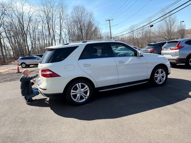 Mercedes-Benz M-Class ML350 4MATIC 2012