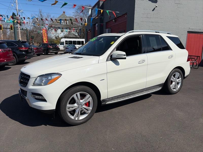 Mercedes-Benz M-Class ML350 4MATIC 2012