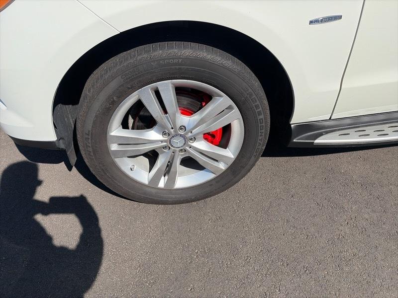 Mercedes-Benz M-Class ML350 4MATIC 2012