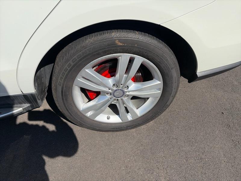 Mercedes-Benz M-Class ML350 4MATIC 2012