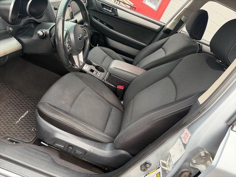 Subaru Outback 2.5i Premium 2015