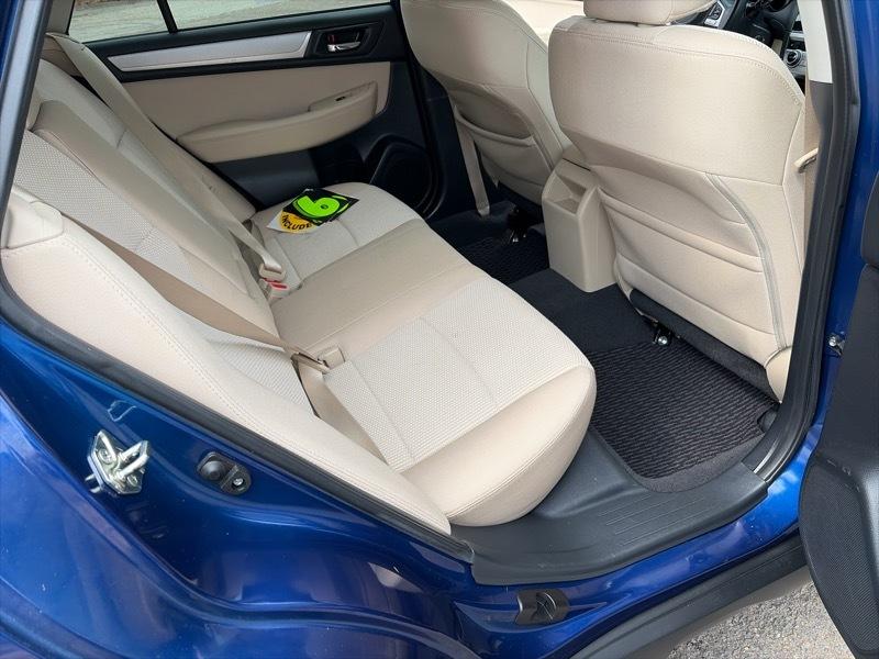 Subaru Outback 2.5i Premium 2015