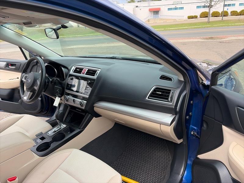 Subaru Outback 2.5i Premium 2015